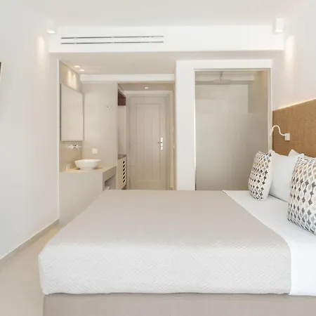 Manoula's Mykonos 4*